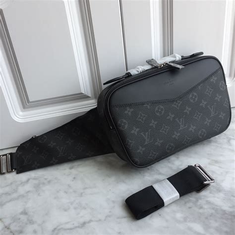 crossbody bags Louis Vuitton men's